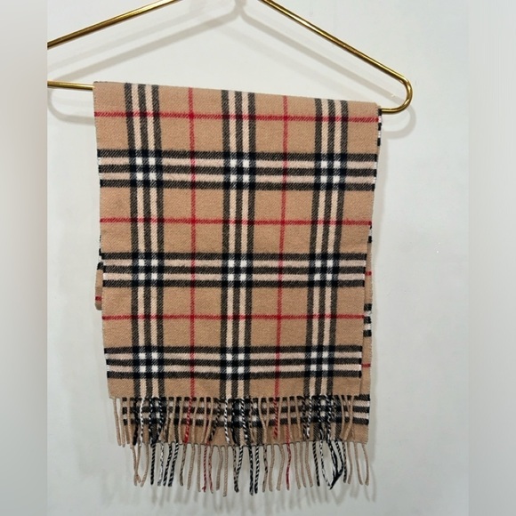 Burberry Wool scarf - Picture 1 of 4